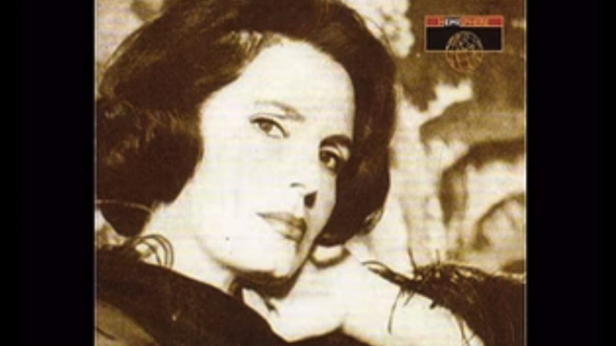 Casa da Mariquinhas, Vou dar de beber à dor, Amália Rodrigues, Fados, Artistas portugueses, musica portuguesa, cantores, fadistas, fado, Amália, A.Rodriguez